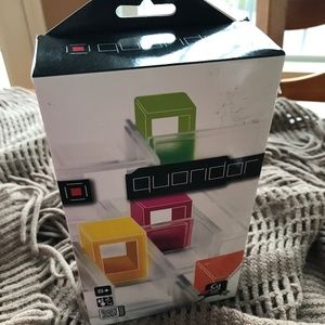 Quoridor Game of Strategy Layrinths Foldable Board with Drawers Barriers Pawns